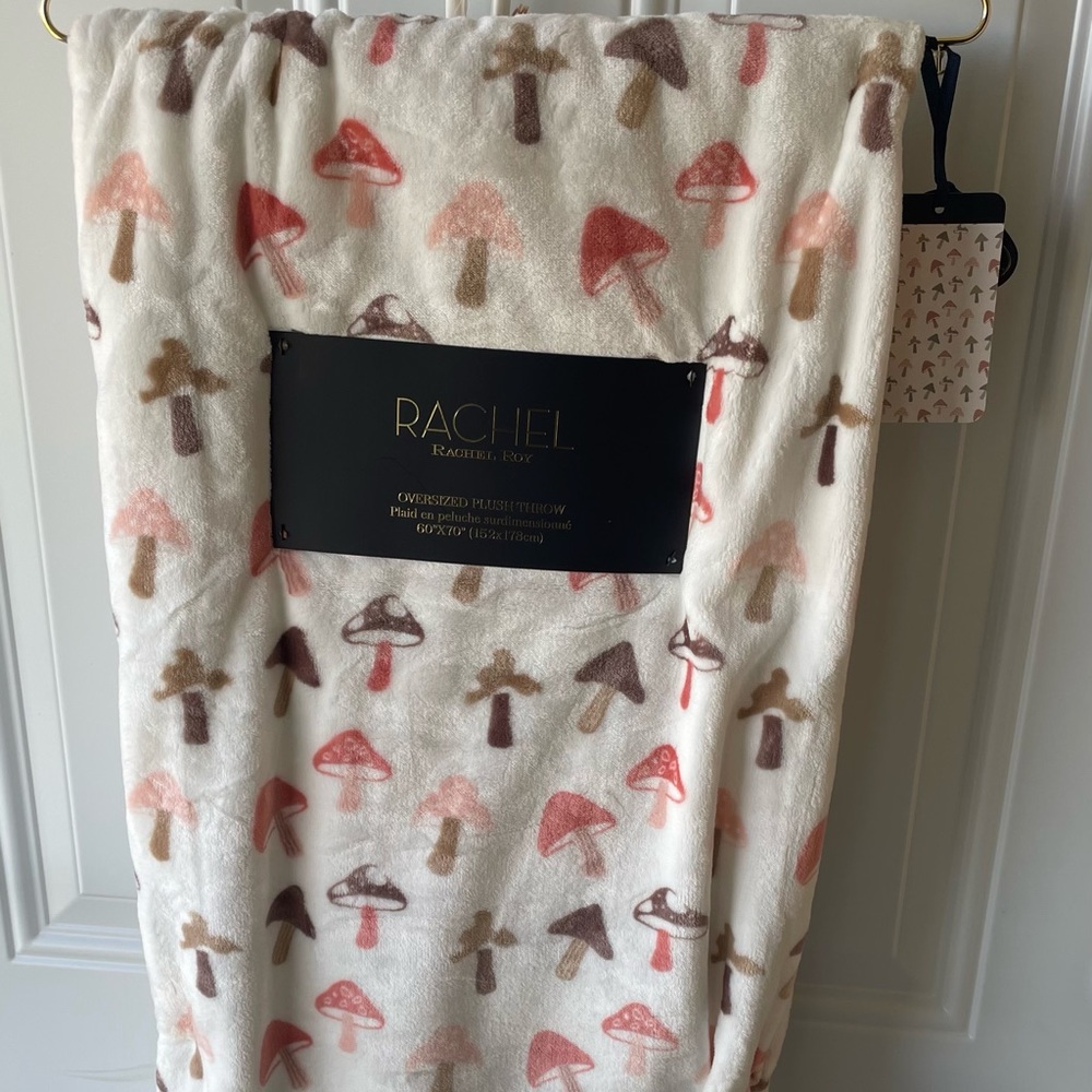 Rachel Roy Mushroom Blanket Oversize Throw